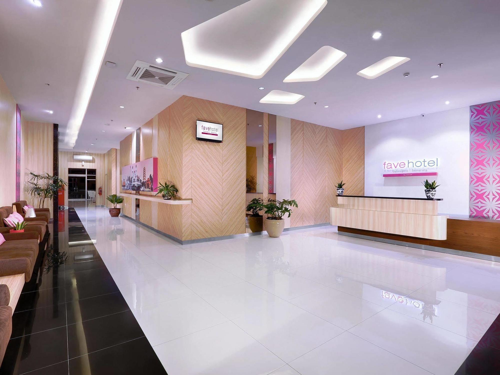Favehotel Simpang Lima - Semarang Eksteriør bilde